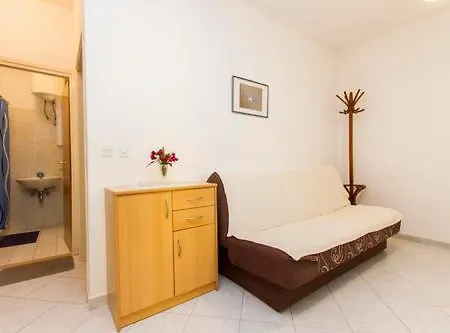 Mariza Apartamento Rabac